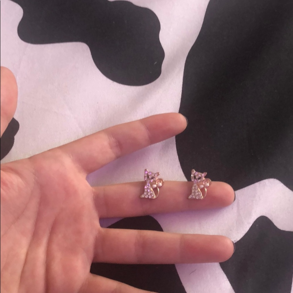 Cute rose gold cat earrings